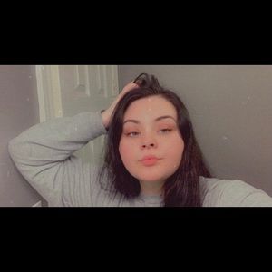 Meet your Posher, Brianna